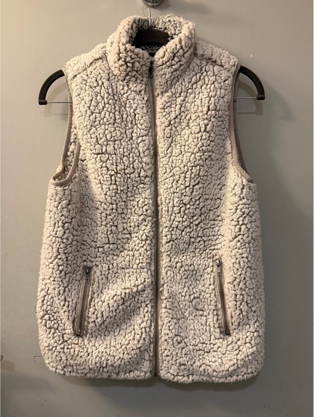 Thread + Supply Women’s XS Ivory Sherpa Fleece Zip Vest Cozy Teddy Outdoor